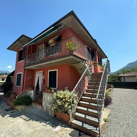 Appartamento Gallicano - La Tana Kültér fotó